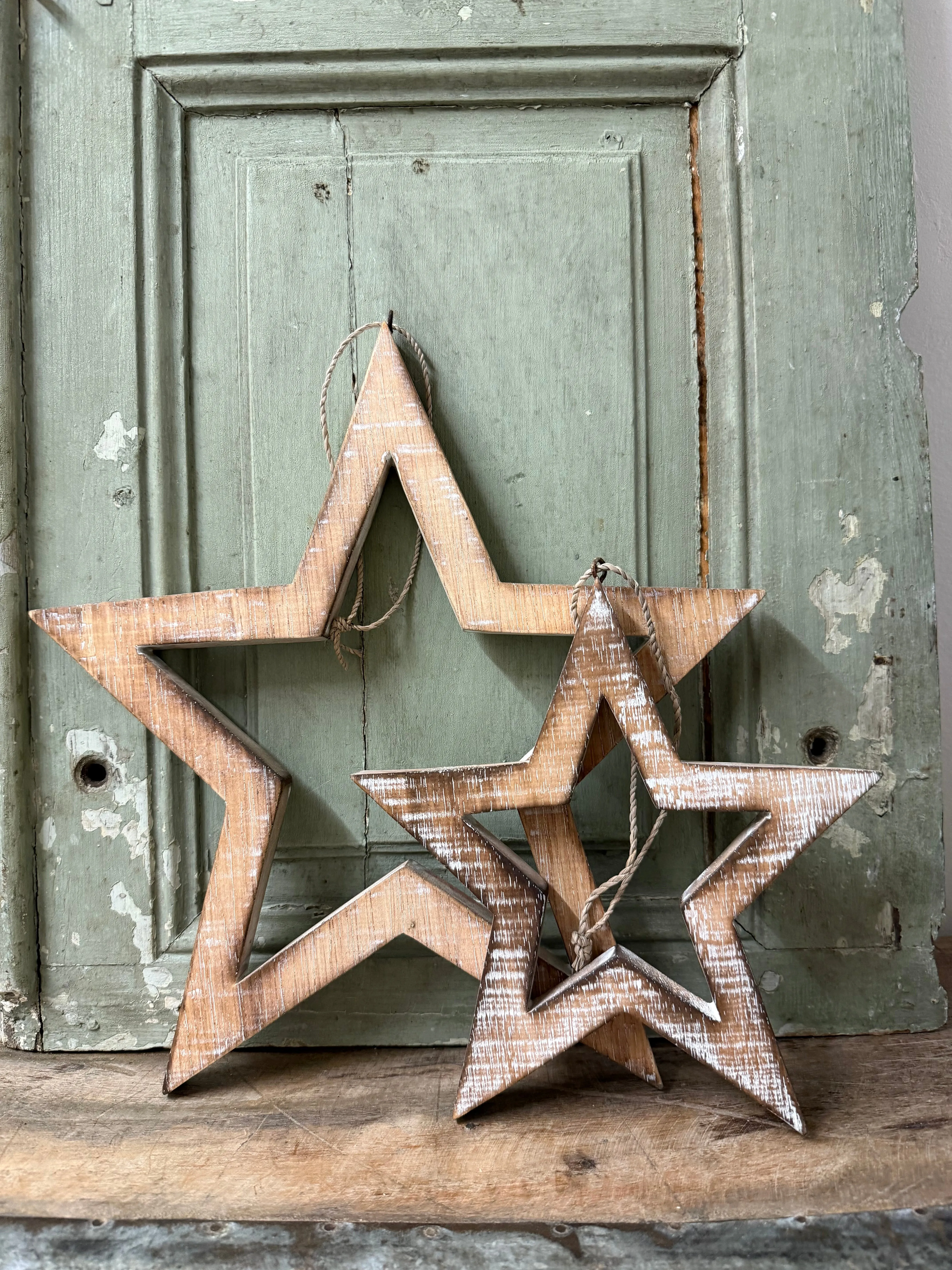 *OFFER* Set of 2 Hanging Stars - 4 colours